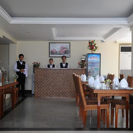 Hotel Wardan Rangun Zewnętrze zdjęcie