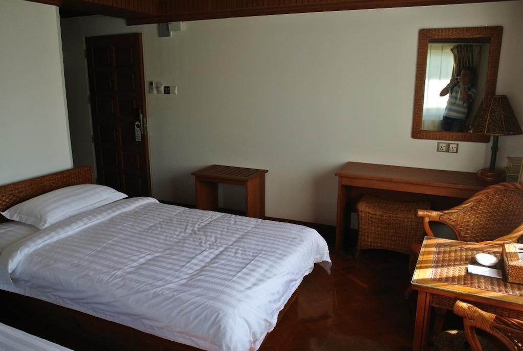 Hotel Wardan Rangun Zewnętrze zdjęcie