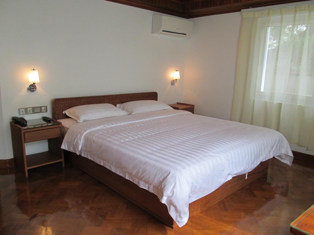 Hotel Wardan Rangun Zewnętrze zdjęcie