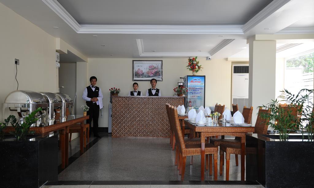 Hotel Wardan Rangun Zewnętrze zdjęcie